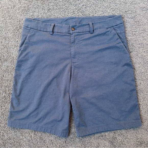 Mens Lululemon Golf Shorts Size 40 Graphite Grey 11 Inch Inseam - Picture 1 of 8